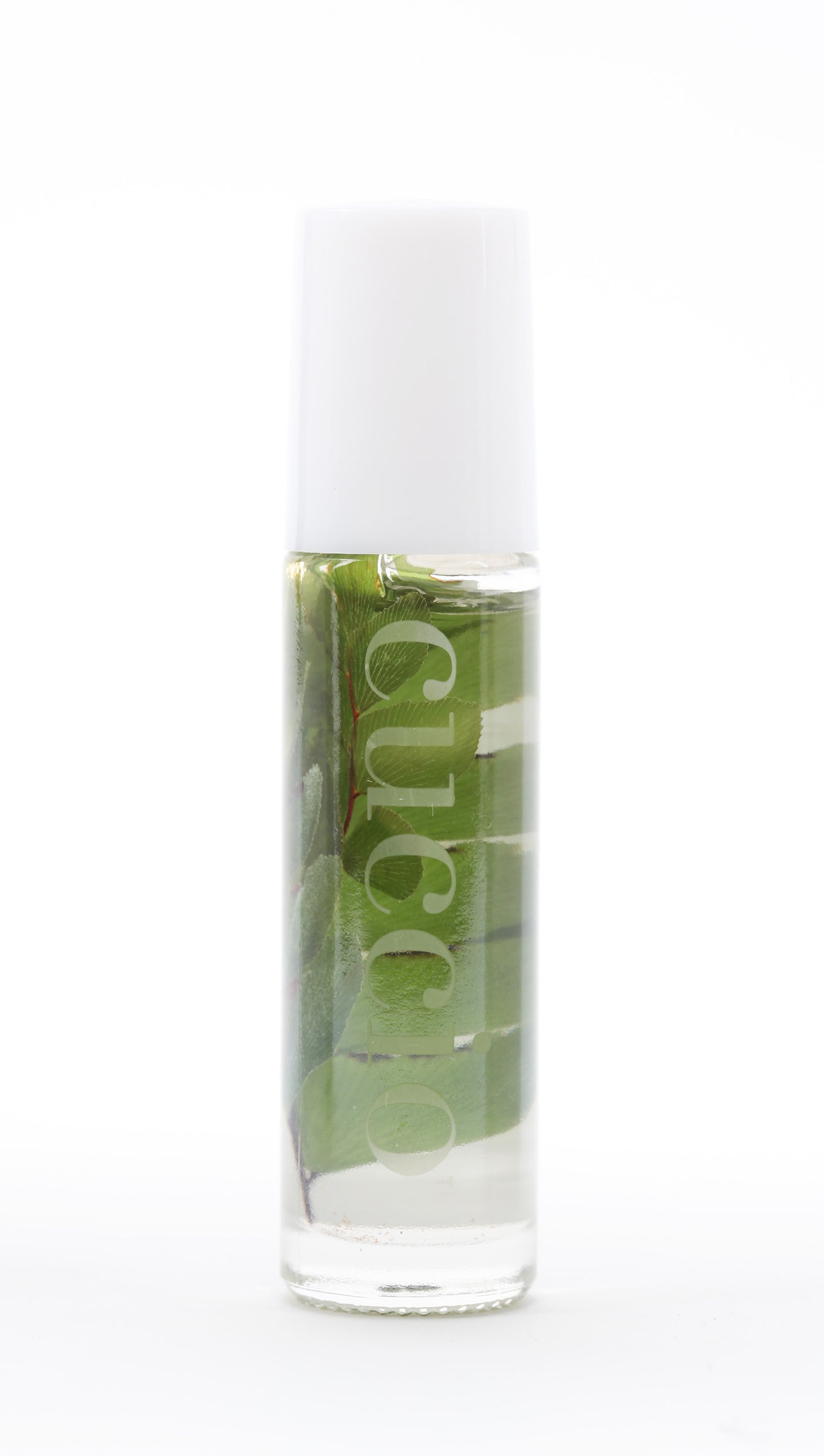 Boxed Cuticle Oil Roll-On | California Collection